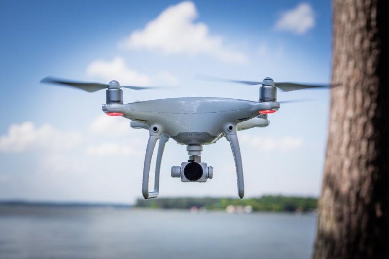 Nauka latania dronem